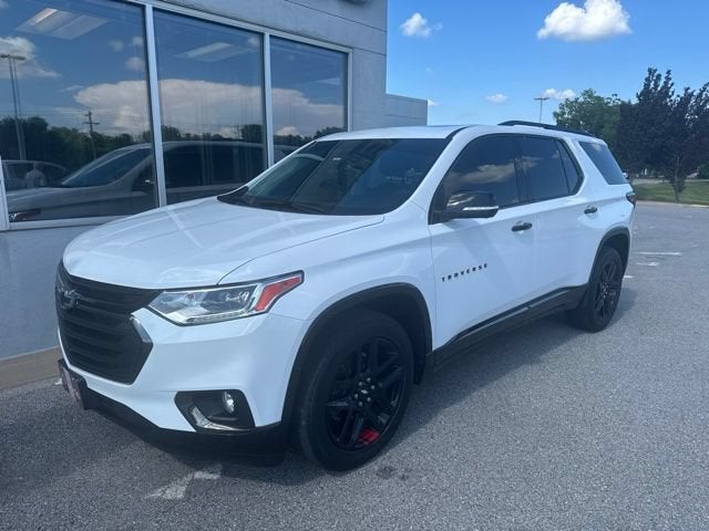 2021 Chevrolet Traverse Premier in Summit White — front three-quarter view